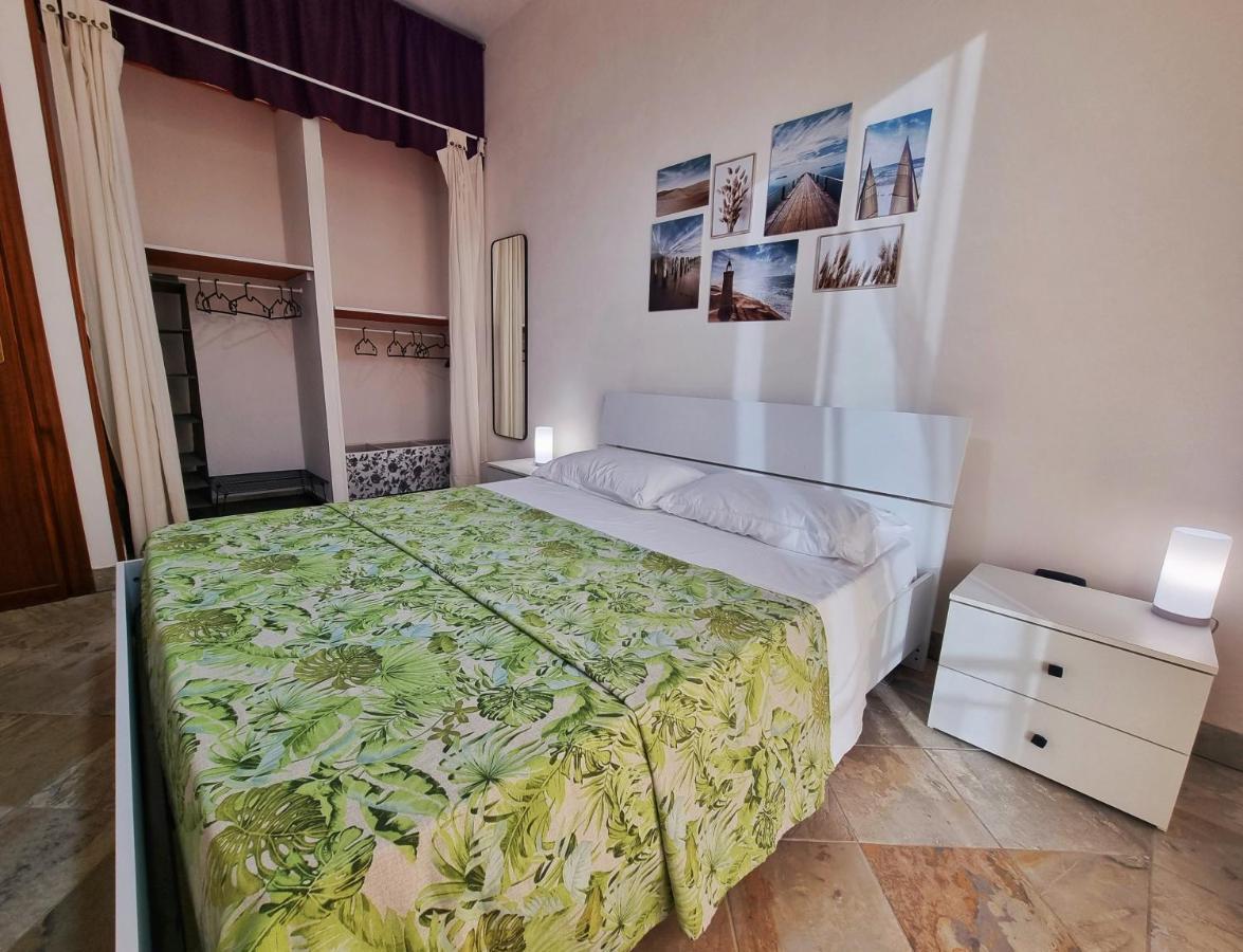 Al Vecchio Carrubo - Lovely 2-Rooms House & Patio Marsala Exterior photo